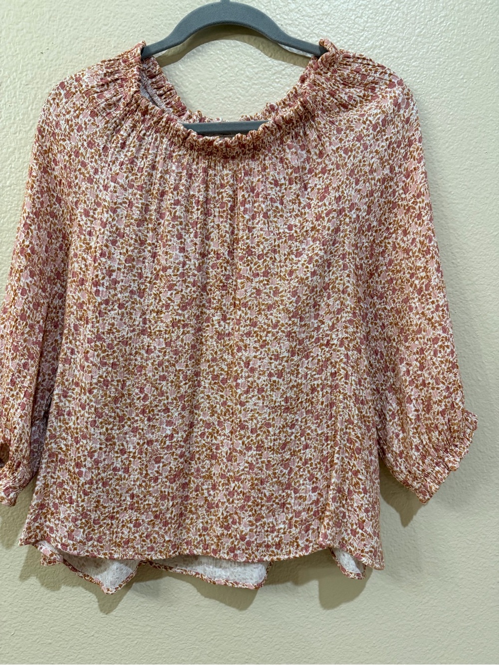 Women Floral Smocked Neck Blouse Boho Peasant Top Pink Tan Size L 3/4 Sleeve